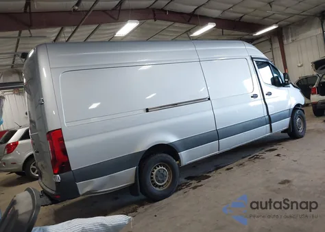 2020 Mercedes-Benz Sprinter 2500 High Roof V6 z USA, uszkodzony, nr VIN W1Y4ECHYXLT039420